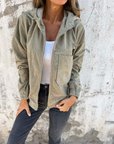 Lena™ | Veste à capuche zippée en velours côtelé