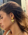 Livia™ | Boucles d’Oreilles Double Cœur